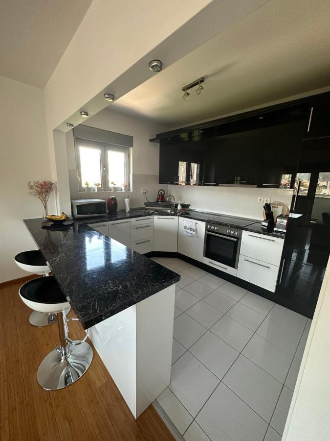 Luxury Aparment Blossom Mostar Exterior photo